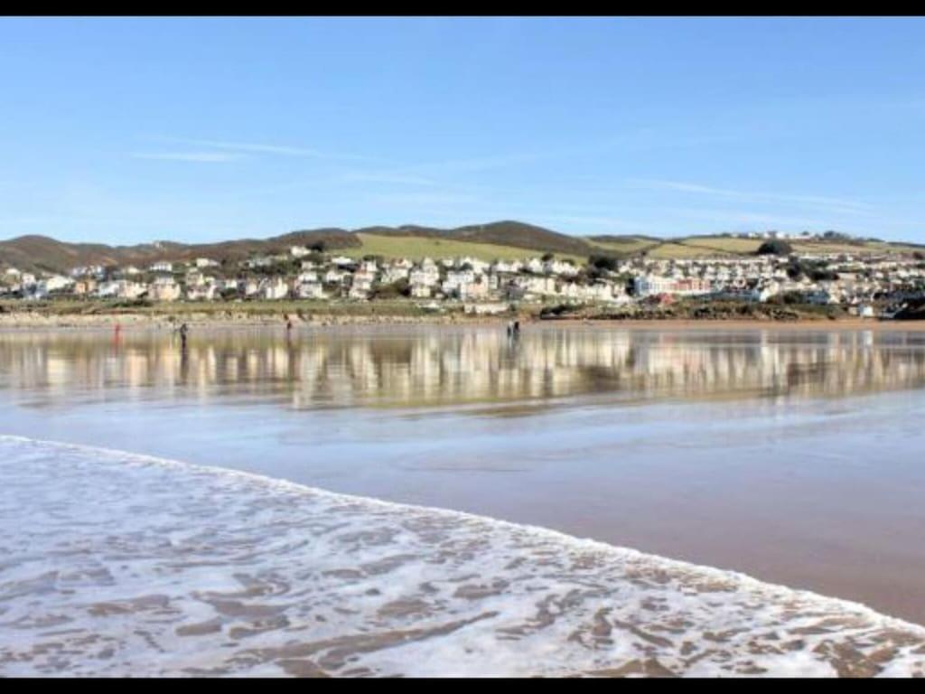 Long Linhay Holiday home *